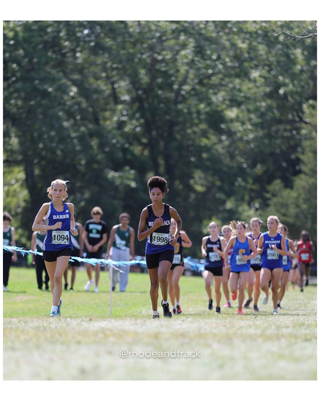 Hanna Pierpont – Darien High School - Ava Swisher – Merrimack High School - 2025 RI Ocean State XC Invitational - Goddard Memorial Park - Warwick, RI - September 27 2025 File: ./250927-2025-ocean-state-xc-invitational-warwick-ri-372-296A8871.jpg Hanna Pierpont – Darien High School - Ava Swisher – Merrimack High School - 2025 RI Ocean State XC Invitational - Goddard Memorial Park - W…