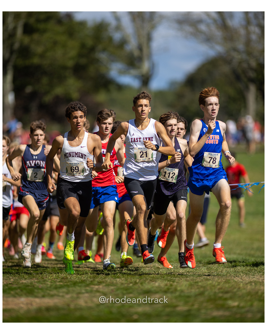 Everett Pacheco – Monument Mountain Regional High - Sam Leone – East Lyme High School - Nolan Harris – Newton South High School - 2025 RI Ocean State XC Invitational - Goddard Memorial Park - Warwick, RI - September 27 2025 File: ./250927-2025-ocean-state-xc-invitational-warwick-ri-384-062A2932.jpg Everett Pacheco – Monument Mountain Regional High - Sam Leone – East Lyme High School - Nolan Harris – Newton South High School - 2025 RI O…