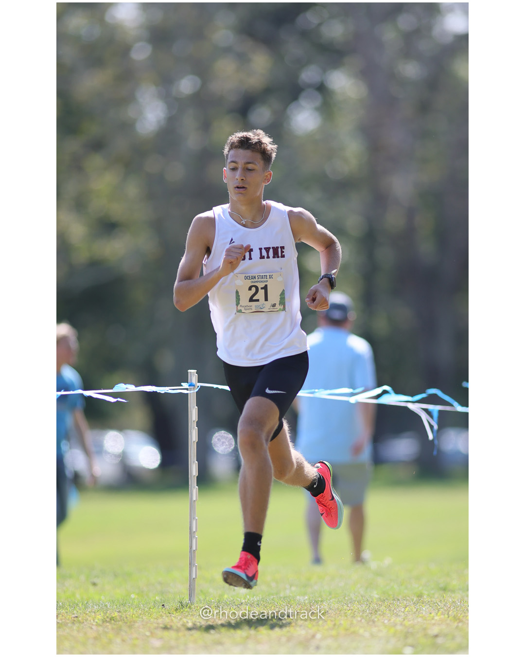 Sam Leone – East Lyme High School - 2025 RI Ocean State XC Invitational - Goddard Memorial Park - Warwick, RI - September 27 2025 File: ./250927-2025-ocean-state-xc-invitational-warwick-ri-394-296A9030.jpg Sam Leone – East Lyme High School - 2025 RI Ocean State XC Invitational - Goddard Memorial Park - Warwick, RI - September 27 2025 – 2025 Oc…