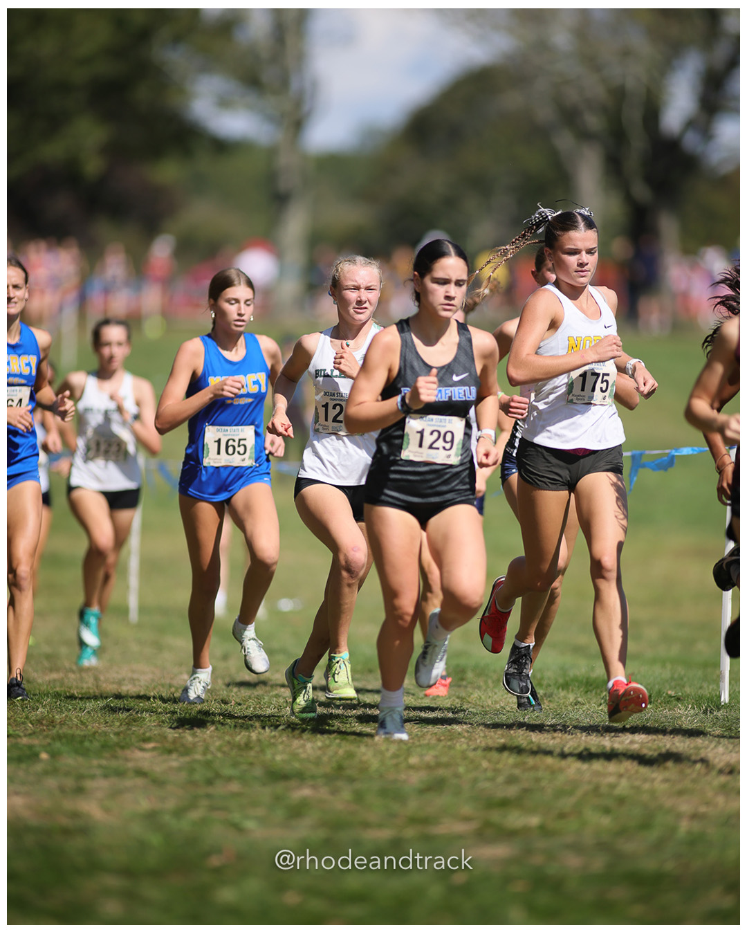 Cora Wasiolek – Mercy High School - Rosie Bradley – Bromfield School - Abigail Nicolopoulos – North Kingstown High School - 2025 RI Ocean State XC Invitational - Goddard Memorial Park - Warwick, RI - September 27 2025 File: ./250927-2025-ocean-state-xc-invitational-warwick-ri-490-296A9831.jpg Cora Wasiolek – Mercy High School - Rosie Bradley – Bromfield School - Abigail Nicolopoulos – North Kingstown High School - 2025 RI Ocean S…