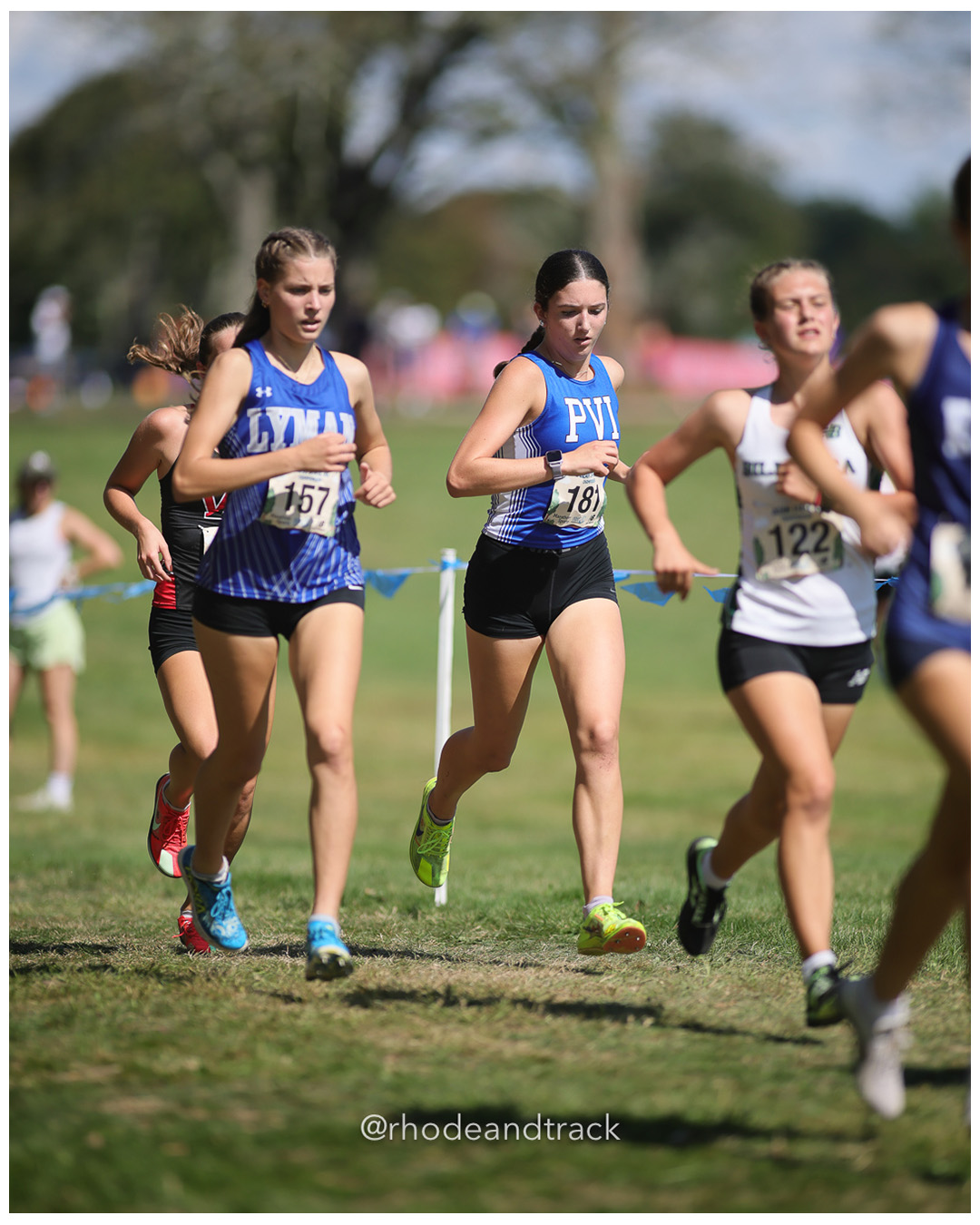 Maureen Connors – New Fairfield High School - Peyton Blake – Paul VI High School - 2025 RI Ocean State XC Invitational - Goddard Memorial Park - Warwick, RI - September 27 2025 File: ./250927-2025-ocean-state-xc-invitational-warwick-ri-504-296A9899.jpg Maureen Connors – New Fairfield High School - Peyton Blake – Paul VI High School - 2025 RI Ocean State XC Invitational - Goddard Memorial P…