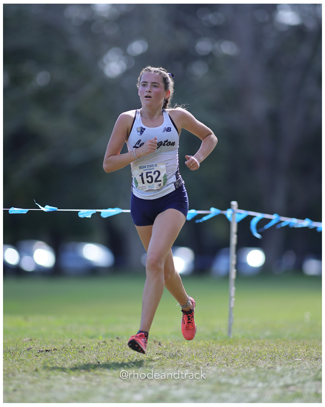 Ella Tyson – Lexington High School - 2025 RI Ocean State XC Invitational - Goddard Memorial Park - Warwick, RI - September 27 2025 File: ./250927-2025-ocean-state-xc-invitational-warwick-ri-546-296A0417.jpg Ella Tyson – Lexington High School - 2025 RI Ocean State XC Invitational - Goddard Memorial Park - Warwick, RI - September 27 2025 – 2025 O…
