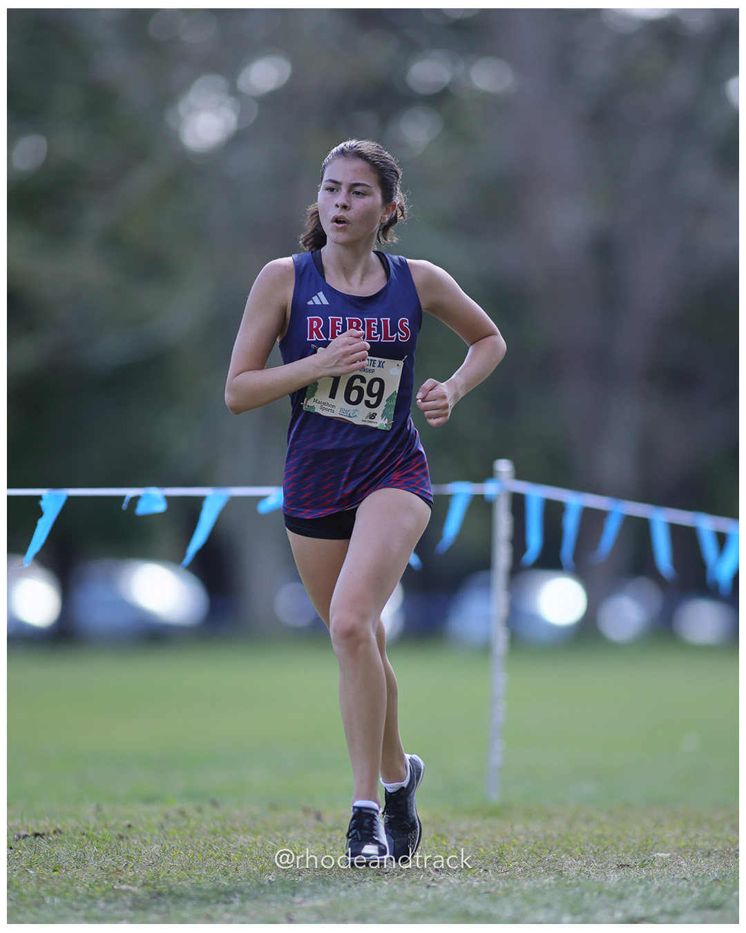 Hannah Greco – New Fairfield High School - 2025 RI Ocean State XC Invitational - Goddard Memorial Park - Warwick, RI - September 27 2025 File: ./250927-2025-ocean-state-xc-invitational-warwick-ri-568-296A0662.jpg Hannah Greco – New Fairfield High School - 2025 RI Ocean State XC Invitational - Goddard Memorial Park - Warwick, RI - September 27 2025 –…