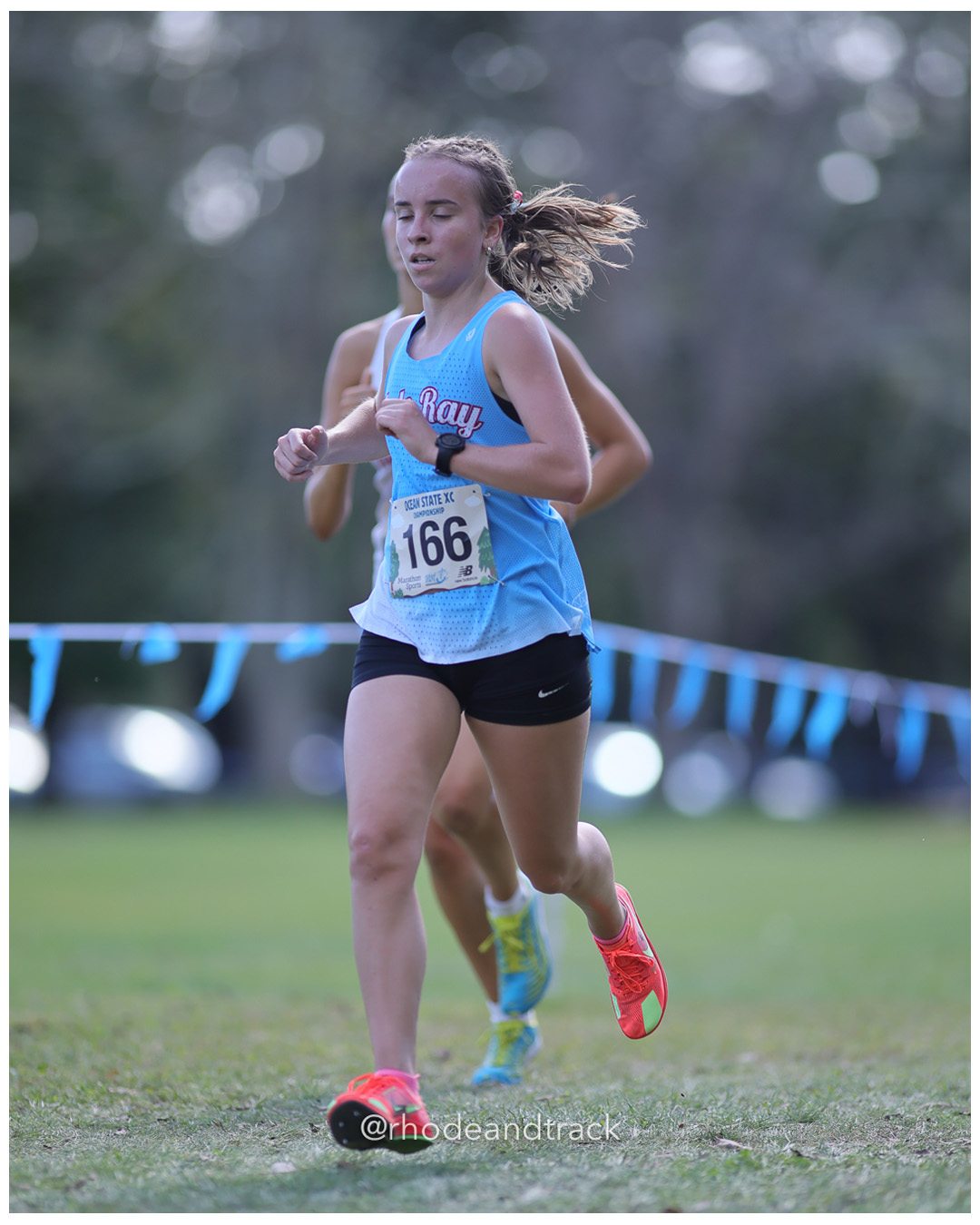 Sarah Evans – Nathan Hale-Ray High School - 2025 RI Ocean State XC Invitational - Goddard Memorial Park - Warwick, RI - September 27 2025 File: ./250927-2025-ocean-state-xc-invitational-warwick-ri-570-296A0673.jpg Sarah Evans – Nathan Hale-Ray High School - 2025 RI Ocean State XC Invitational - Goddard Memorial Park - Warwick, RI - September 27 2025 –…