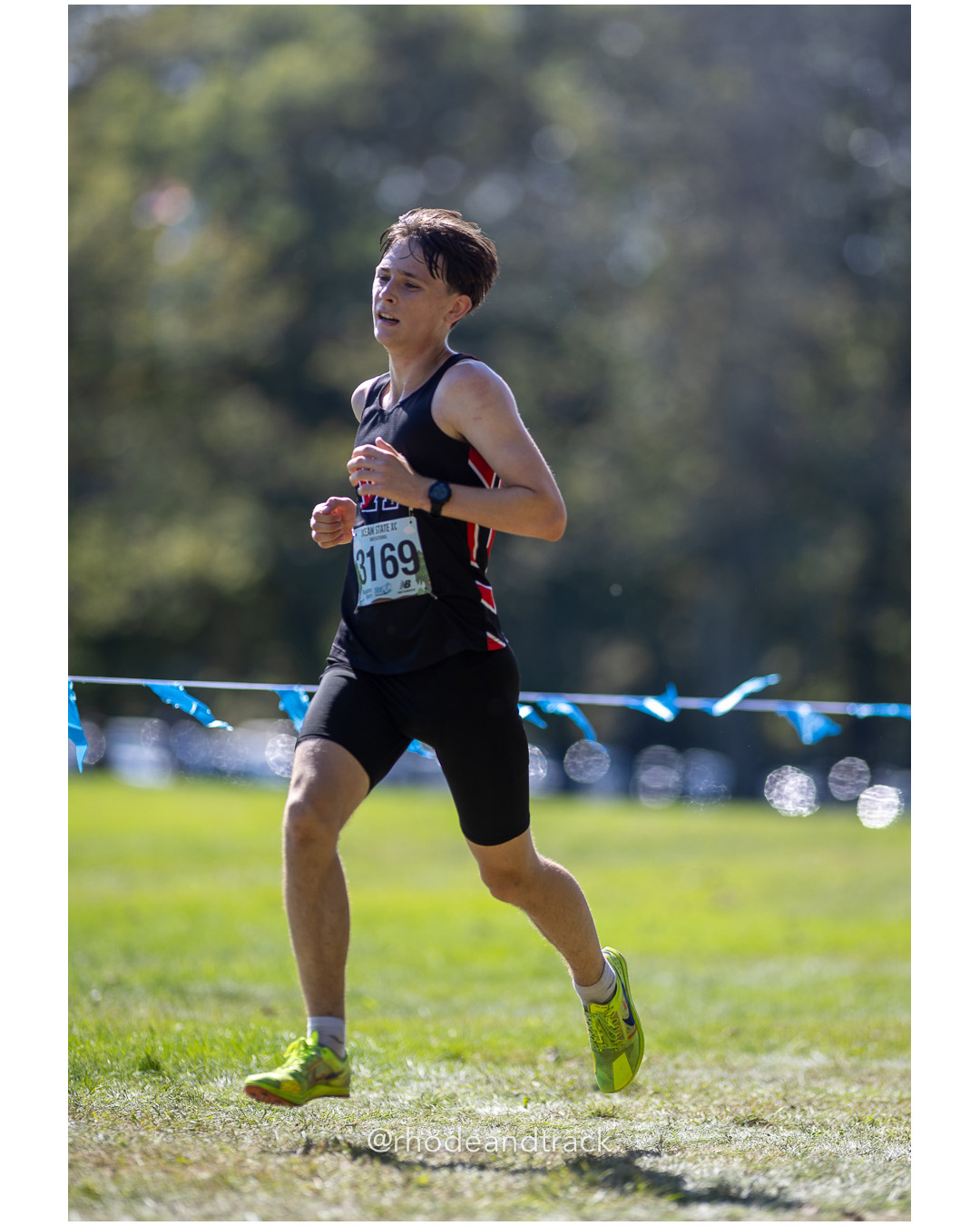 Noah Damaske – Winchester High School - 2025 RI Ocean State XC Invitational - Goddard Memorial Park - Warwick, RI - September 27 2025 File: ./250927-2025-ocean-state-xc-invitational-warwick-ri-90-062A2288.jpg Noah Damaske – Winchester High School - 2025 RI Ocean State XC Invitational - Goddard Memorial Park - Warwick, RI - September 27 2025 – 202…