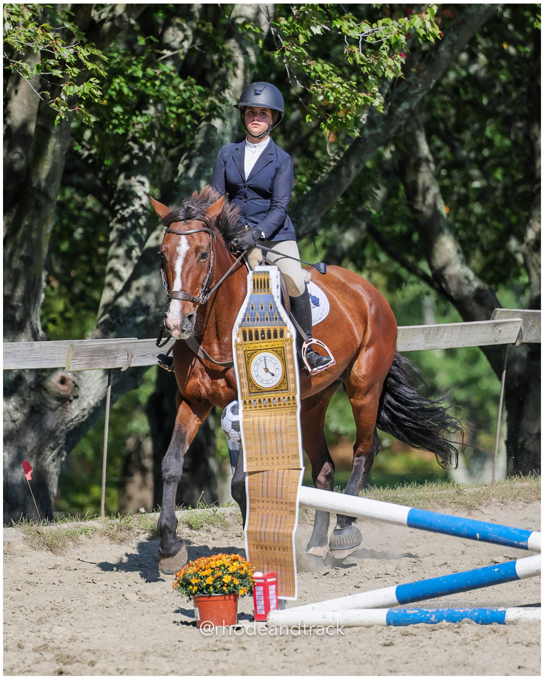 Raegan Jeffrey, Prospect Hill Farm / Bay View / Mt St Charles - Interscholastic Equestrian Association competition - Prospect Hill Farm - Lincoln, RI - September 28 2025 File: ./dir-11-Future-Novice-xrails-1/250928-interscholastic-equestrian-association-show-prospect-hill-farm-lincoln-ri-september-29-2025-488-296A3716.jpg Raegan Jeffrey, Prospect Hill Farm / Bay View / Mt St Charles - Interscholastic Equestrian Association competition - Prospect Hill Farm - L…