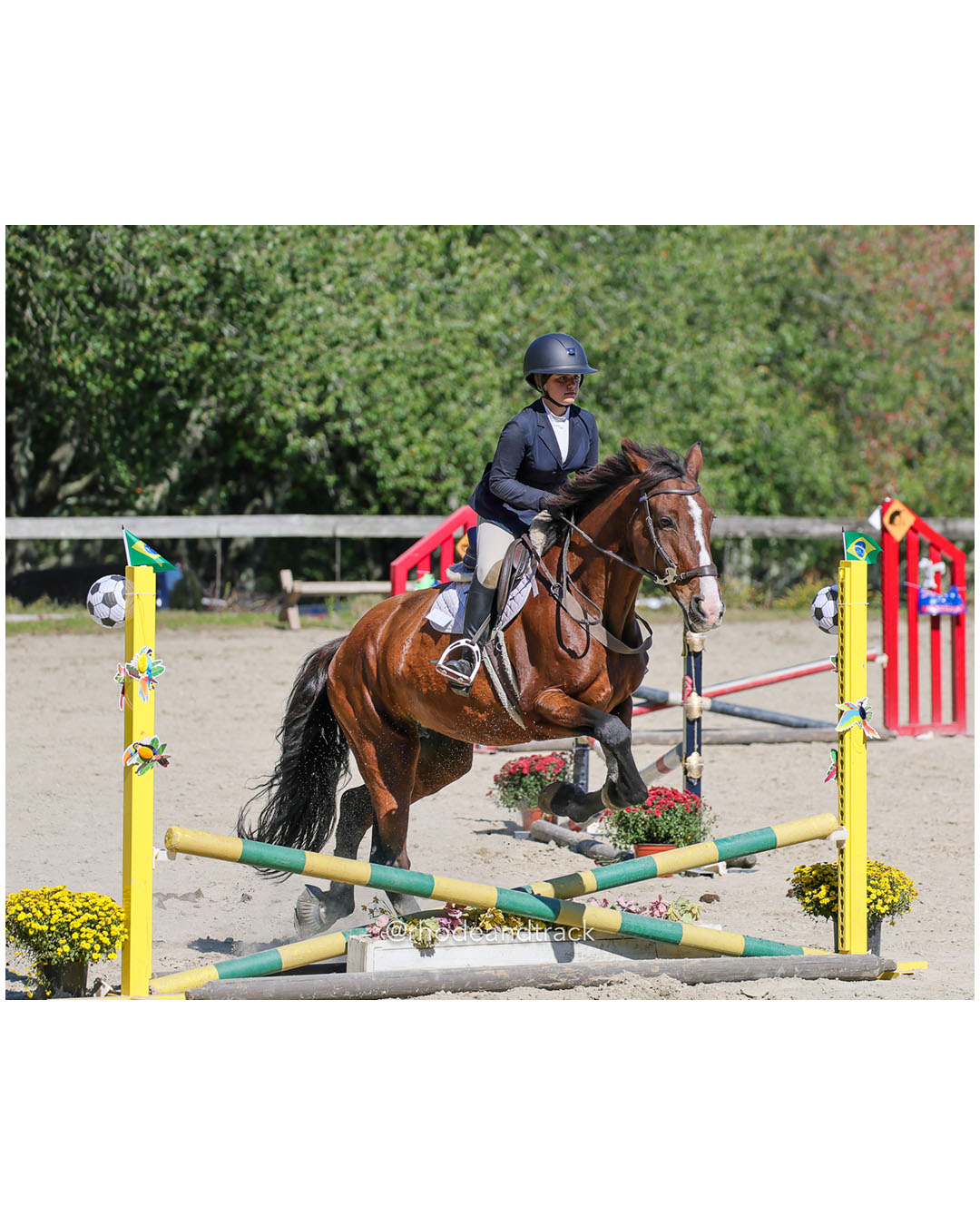 Raegan Jeffrey, Prospect Hill Farm / Bay View / Mt St Charles - Interscholastic Equestrian Association competition - Prospect Hill Farm - Lincoln, RI - September 28 2025 File: ./dir-11-Future-Novice-xrails-1/250928-interscholastic-equestrian-association-show-prospect-hill-farm-lincoln-ri-september-29-2025-492-296A3874.jpg Raegan Jeffrey, Prospect Hill Farm / Bay View / Mt St Charles - Interscholastic Equestrian Association competition - Prospect Hill Farm - L…