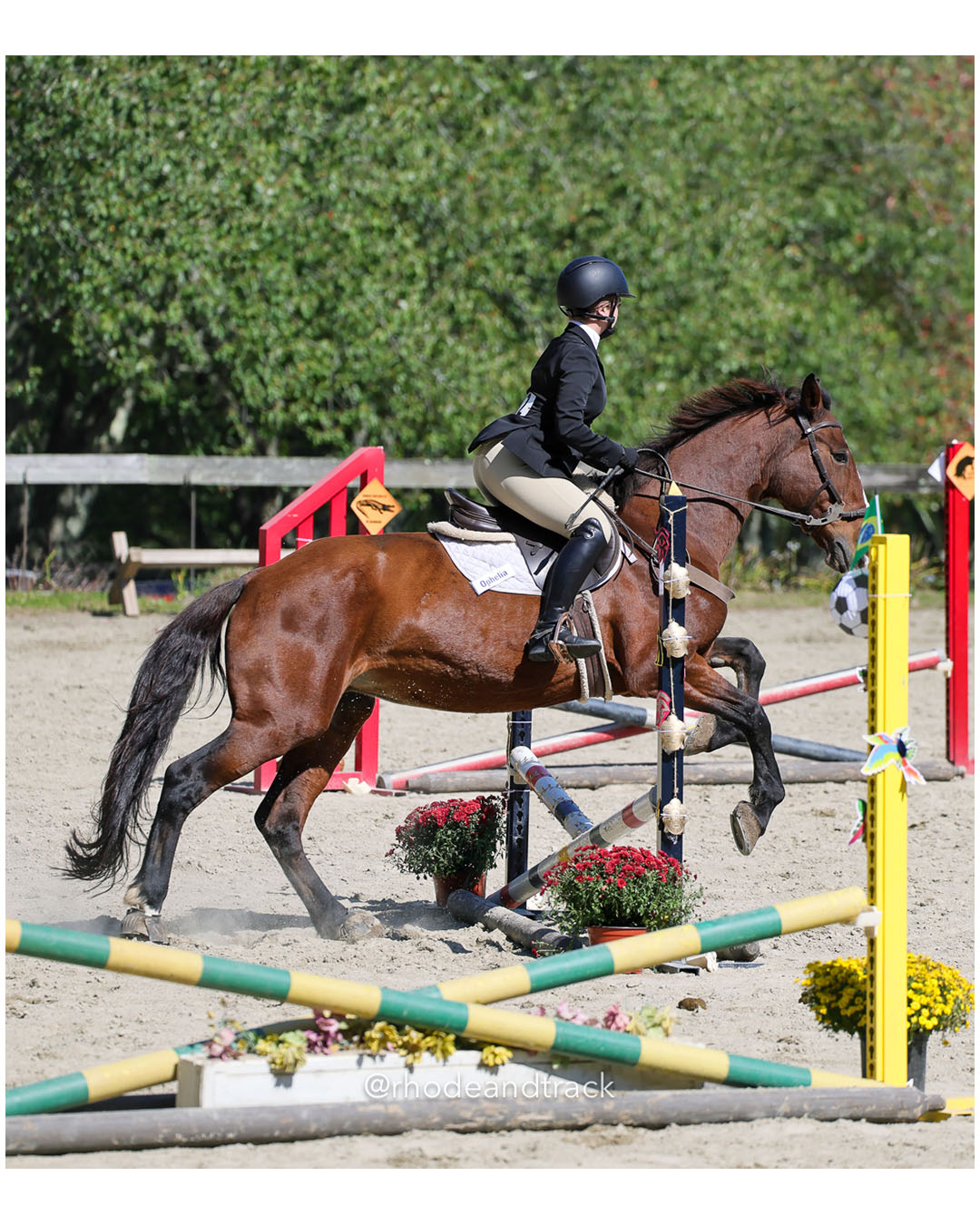 Emily Calouro, Windswept Farm - Interscholastic Equestrian Association competition - Prospect Hill Farm - Lincoln, RI - September 28 2025 File: ./dir-5-JV-Novice-Equitation-of-xrails-1/250928-interscholastic-equestrian-association-show-prospect-hill-farm-lincoln-ri-september-29-2025-364-296A9740.jpg Emily Calouro, Windswept Farm - Interscholastic Equestrian Association competition - Prospect Hill Farm - Lincoln, RI - September 28 2025 –…
