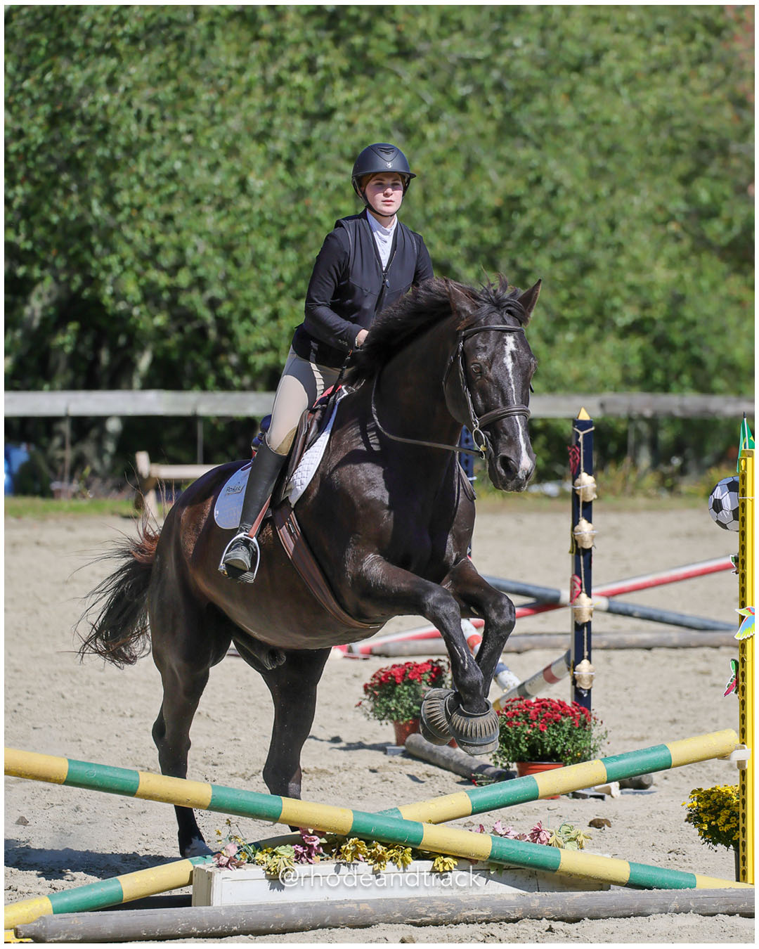 Georgia Vernon, Prospect Hill Farm / Bay View / Mt St Charles - Interscholastic Equestrian Association competition - Prospect Hill Farm - Lincoln, RI - September 28 2025 File: ./dir-5-JV-Novice-Equitation-of-xrails-1/250928-interscholastic-equestrian-association-show-prospect-hill-farm-lincoln-ri-september-29-2025-379-296A0305.jpg Georgia Vernon, Prospect Hill Farm / Bay View / Mt St Charles - Interscholastic Equestrian Association competition - Prospect Hill Farm - L…