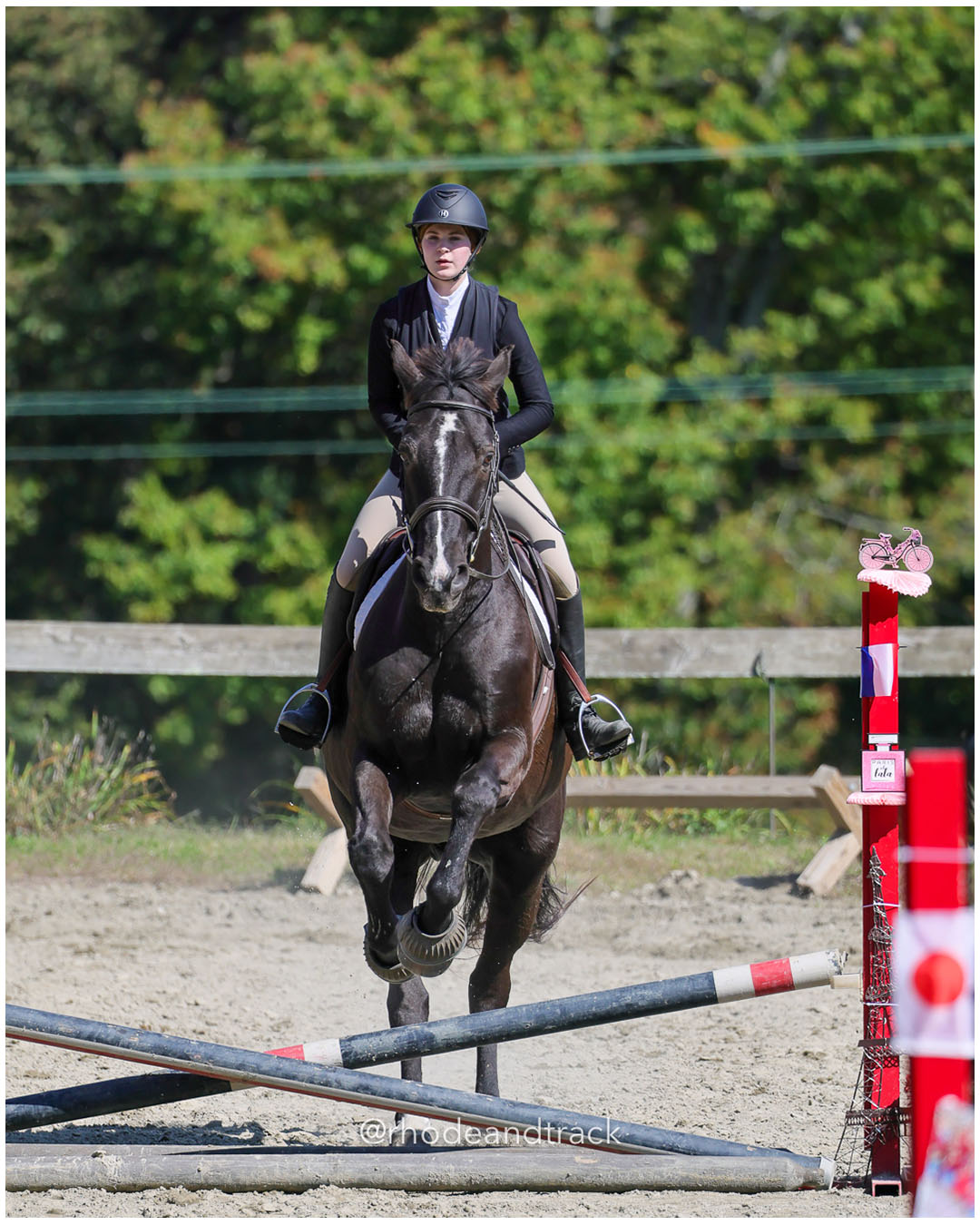 Georgia Vernon, Prospect Hill Farm / Bay View / Mt St Charles - Interscholastic Equestrian Association competition - Prospect Hill Farm - Lincoln, RI - September 28 2025 File: ./dir-5-JV-Novice-Equitation-of-xrails-1/250928-interscholastic-equestrian-association-show-prospect-hill-farm-lincoln-ri-september-29-2025-380-296A0335.jpg Georgia Vernon, Prospect Hill Farm / Bay View / Mt St Charles - Interscholastic Equestrian Association competition - Prospect Hill Farm - L…