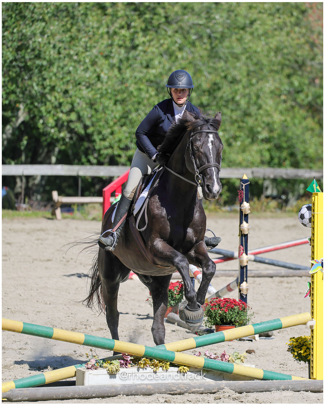 Mia Paul, Cranberry Acres - Interscholastic Equestrian Association competition - Prospect Hill Farm - Lincoln, RI - September 28 2025 File: ./dir-5-JV-Novice-Equitation-of-xrails-2/250928-interscholastic-equestrian-association-show-prospect-hill-farm-lincoln-ri-september-29-2025-408-296A1497.jpg Mia Paul, Cranberry Acres - Interscholastic Equestrian Association competition - Prospect Hill Farm - Lincoln, RI - September 28 2025 – RI…