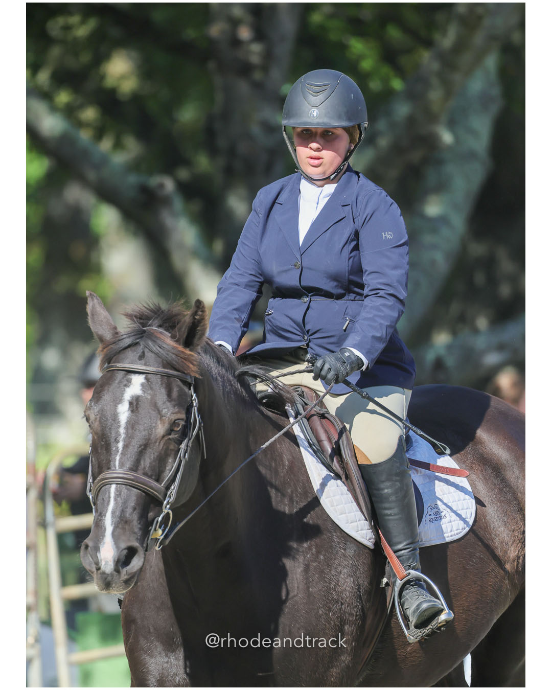 Gabriella Roody, Prospect Hill Farm / Bay View / Mt St Charles -Interscholastic Equestrian Association competition - Prospect Hill Farm - Lincoln, RI - September 28 2025 File: ./dir-5-JV-Novice-Equitation-of-xrails-2/250928-interscholastic-equestrian-association-show-prospect-hill-farm-lincoln-ri-september-29-2025-430-296A6787.jpg Gabriella Roody, Prospect Hill Farm / Bay View / Mt St Charles -Interscholastic Equestrian Association competition - Prospect Hill Farm - L…