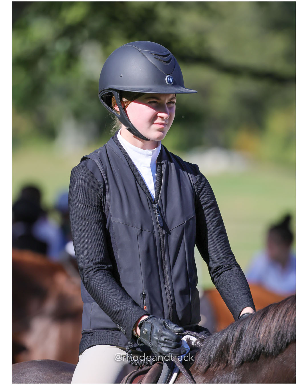 Georgia Vernon, Prospect Hill Farm / Bay View / Mt St Charles - Interscholastic Equestrian Association competition - Prospect Hill Farm - Lincoln, RI - September 28 2025 File: ./dir-5-JV-Novice-Equitation-of-xrails-2/250928-interscholastic-equestrian-association-show-prospect-hill-farm-lincoln-ri-september-29-2025-433-296A7235.jpg Georgia Vernon, Prospect Hill Farm / Bay View / Mt St Charles - Interscholastic Equestrian Association competition - Prospect Hill Farm - L…