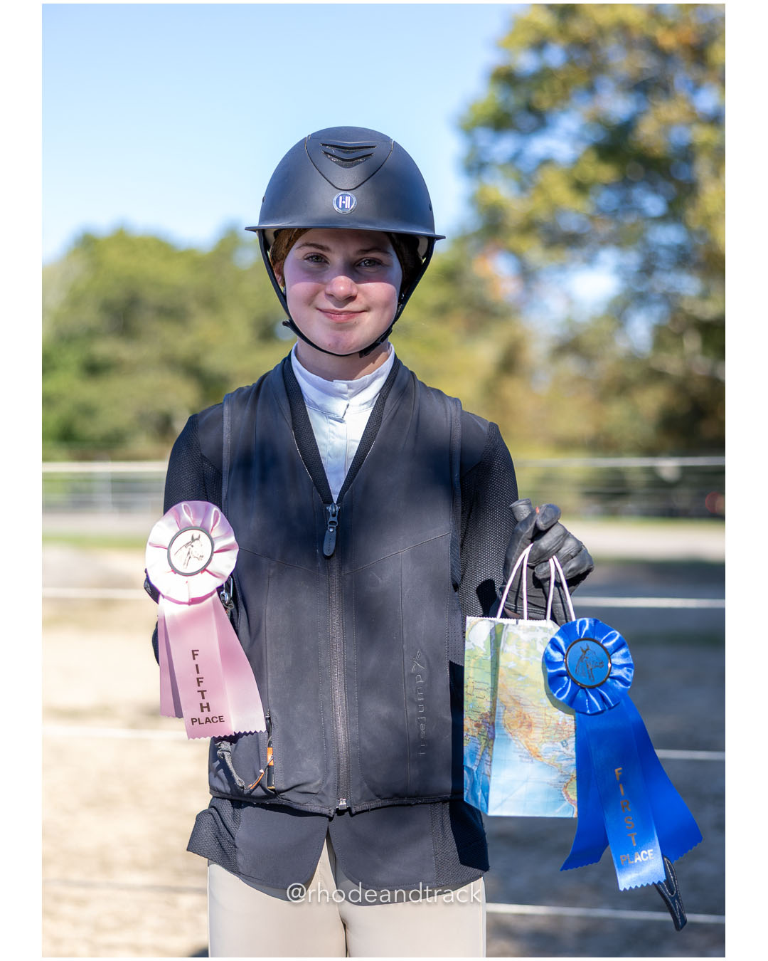Georgia Vernon, Prospect Hill Farm / Bay View / Mt St Charles - Interscholastic Equestrian Association competition - Prospect Hill Farm - Lincoln, RI - September 28 2025 File: ./dir-5-JV-Novice-Equitation-of-xrails-2/250928-interscholastic-equestrian-association-show-prospect-hill-farm-lincoln-ri-september-29-2025-590-062A4179.jpg Georgia Vernon, Prospect Hill Farm / Bay View / Mt St Charles - Interscholastic Equestrian Association competition - Prospect Hill Farm - L…