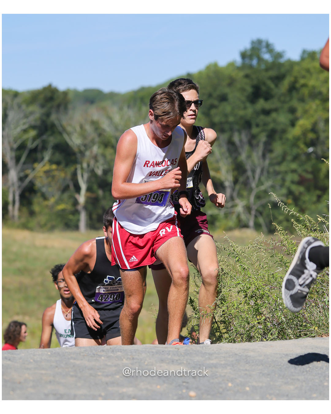 Teddy Jones - Rancocas Val - 18:17 - Boys Varsity B - Shore Coach’s Invitational - Varsity A race - Holmdel Park - Holmdel, NJ - October 4, 2025 File: ./dir-Boys-Varsity-B/251004-shore-invitational-holmdel-nj-october-4-2025-331-296A4482.jpg Teddy Jones - Rancocas Val - 18:17 - Boys Varsity B - Shore Coach’s Invitational - Varsity A race - Holmdel Park - Holmdel, NJ - October 4,…