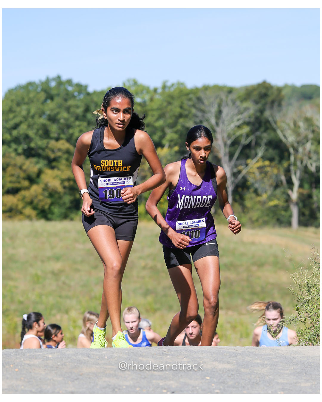 Sruhasi Muthyala - South Brunswick HS - 21:53 - Ananya Raja - Monroe Twp. HS - 21:17 - Girls Varsity A - Shore Coach’s Invitational - Varsity A race - Holmdel Park - Holmdel, NJ - October 4, 2025 File: ./dir-Girls-Varsity-A/251004-shore-invitational-holmdel-nj-october-4-2025-268-296A3501.jpg Sruhasi Muthyala - South Brunswick HS - 21:53 - Ananya Raja - Monroe Twp. HS - 21:17 - Girls Varsity A - Shore Coach’s Invitational - Varsi…
