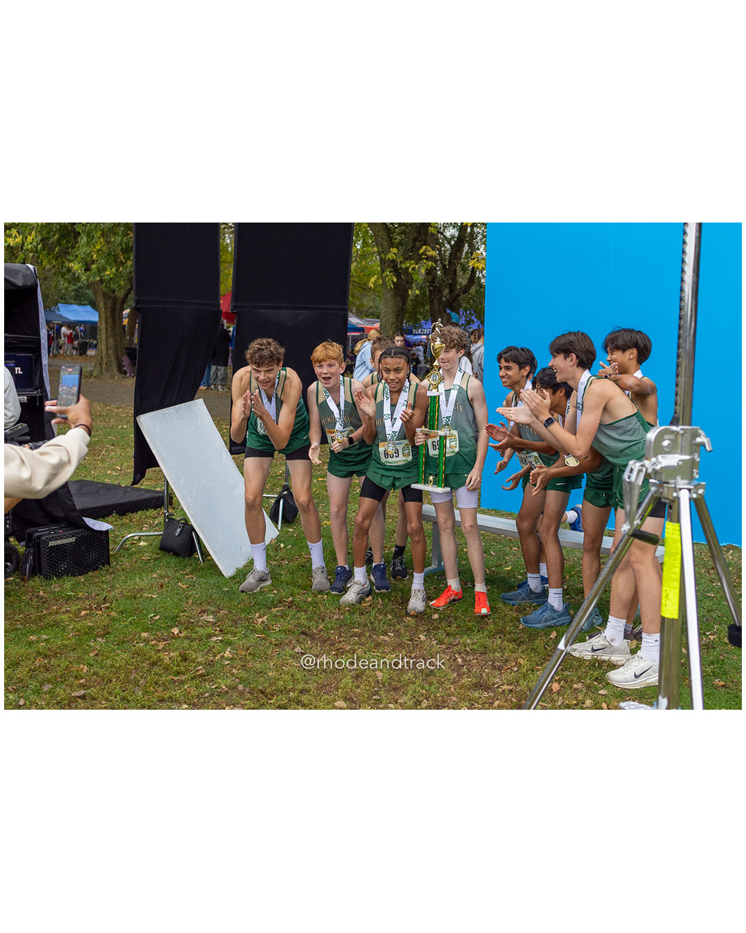 Boys Freshman C Race - Bishop Hendricken - Manhattan University XC Invitational 2025 - Van Cortlandt Park - Bronx NY - October 12, 2025 File: ./dir-Boys-Freshman-C-Race/251011-manhattan-university-invitational-van-cortlandt-park-ny-october-11-2025-93-_U1A0291.jpg Boys Freshman C Race - Bishop Hendricken - Manhattan University XC Invitational 2025 - Van Cortlandt Park - Bronx NY - October 12, 2025 – 2…