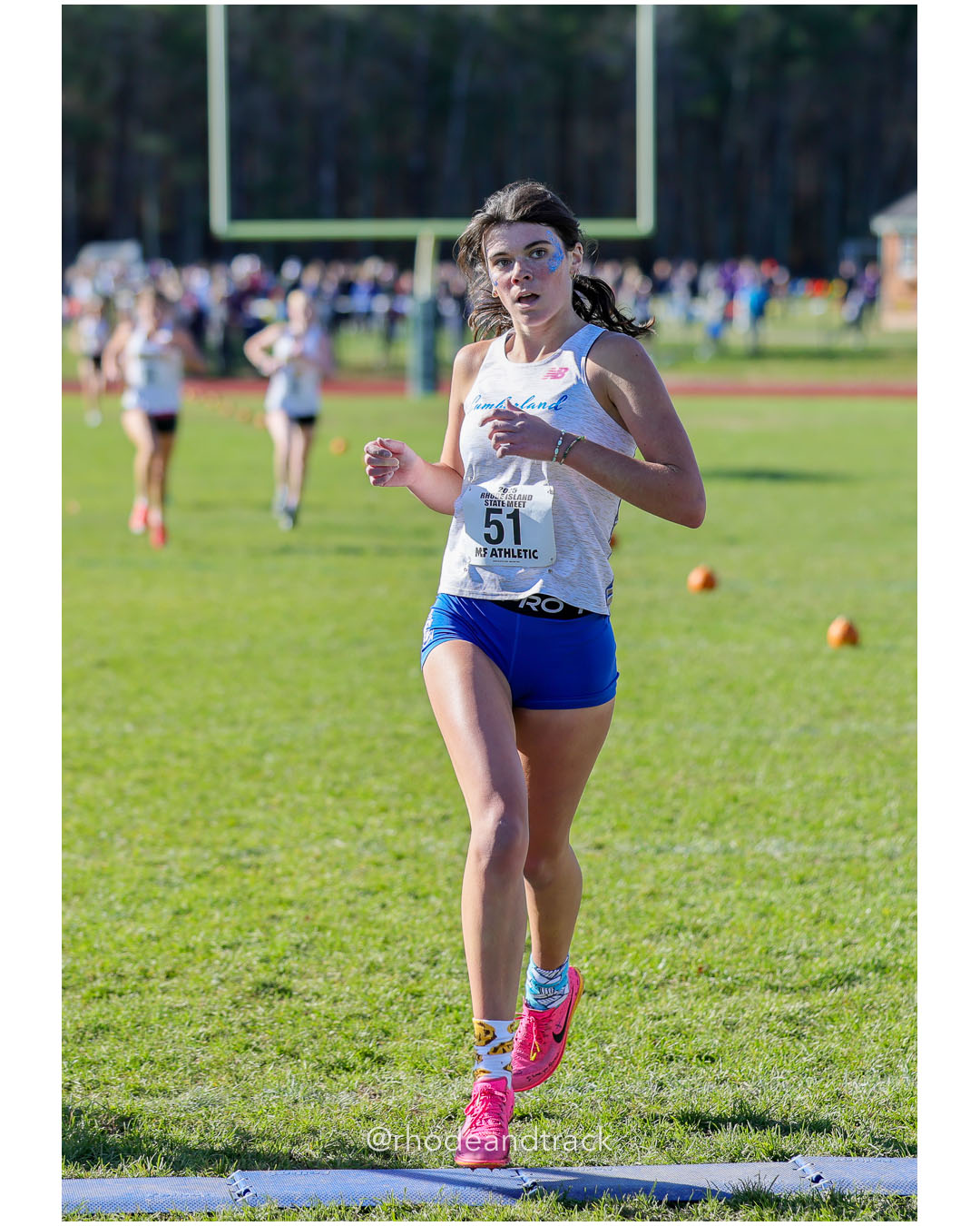 Charli McCue, Cumberland, 18:50.71, 3 - RI Cross Country State Championship - Ponaganset High School - North Scituate, RI - November 1, 2025 File: ./dir-1-Girls-Championship/251101-2025-RI-Cross-Country-State-Championships-Ponaganset-197-296A1110.jpg Charli McCue, Cumberland, 18:50.71, 3 - RI Cross Country State Championship - Ponaganset High School - North Scituate, RI - November 1, 202…