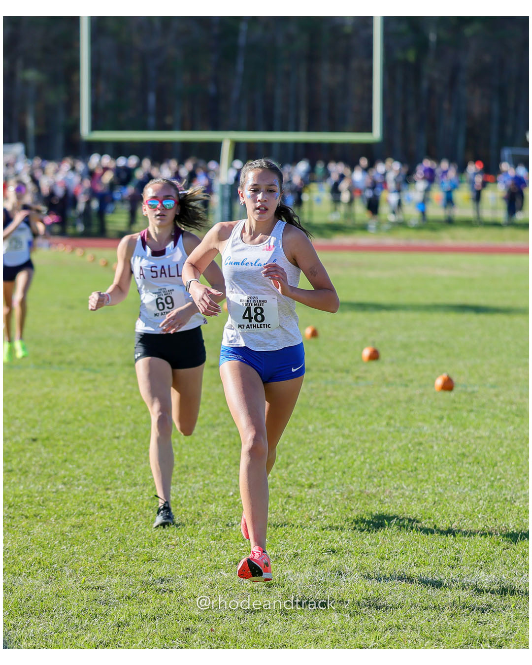 Olivia Wahlberg, La Salle Academy, 19:08.32, 10 - Natalie Crawford, Cumberland, 19:07.47, 9 - RI Cross Country State Championship - Ponaganset High School - North Scituate, RI - November 1, 2025 File: ./dir-1-Girls-Championship/251101-2025-RI-Cross-Country-State-Championships-Ponaganset-207-296A1473.jpg Olivia Wahlberg, La Salle Academy, 19:08.32, 10 - Natalie Crawford, Cumberland, 19:07.47, 9 - RI Cross Country State Championship - Ponagan…