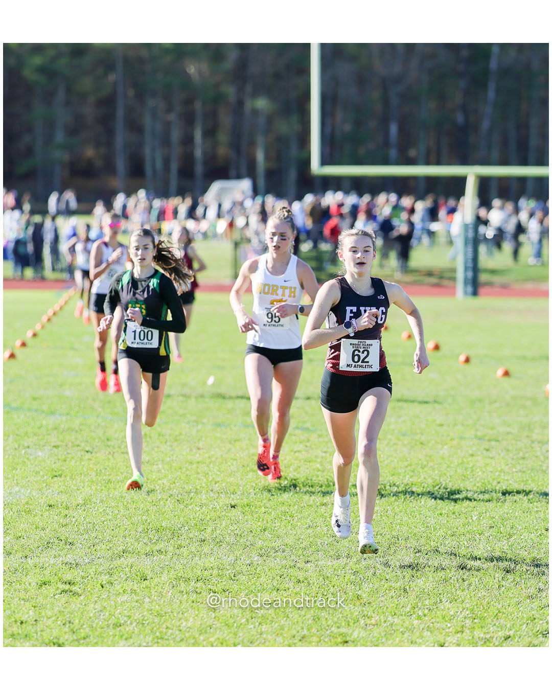 Julia Dowling, North Smithfield High School, 19:28.68, 16 - Lucy Stowe, North Kingstown High School, 19:29.19, 17 - Lily Chabot, Exeter-West Greenwich Regional, 19:27.64, 15 - RI Cross Country State Championship - Ponaganset High School - North Scituate, RI - November 1, 2025 File: ./dir-1-Girls-Championship/251101-2025-RI-Cross-Country-State-Championships-Ponaganset-216-296A1733.jpg Julia Dowling, North Smithfield High School, 19:28.68, 16 - Lucy Stowe, North Kingstown High School, 19:29.19, 17 - Lily Chabot, Exeter-Wes…
