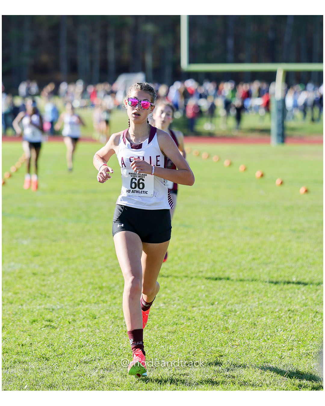Stella Pelagio, La Salle Academy, 19:31.48, 18 - RI Cross Country State Championship - Ponaganset High School - North Scituate, RI - November 1, 2025 File: ./dir-1-Girls-Championship/251101-2025-RI-Cross-Country-State-Championships-Ponaganset-221-296A1853.jpg Stella Pelagio, La Salle Academy, 19:31.48, 18 - RI Cross Country State Championship - Ponaganset High School - North Scituate, RI - Novemb…