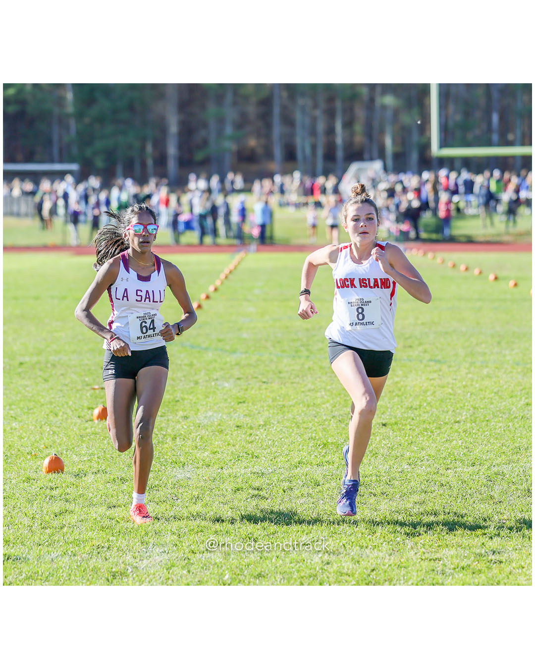 Satya Mohan, La Salle Academy, 19:38.15, 21 - Keira Closter, Block Island High School, 19:37.36, 20 - RI Cross Country State Championship - Ponaganset High School - North Scituate, RI - November 1, 2025 File: ./dir-1-Girls-Championship/251101-2025-RI-Cross-Country-State-Championships-Ponaganset-225-296A1945.jpg Satya Mohan, La Salle Academy, 19:38.15, 21 - Keira Closter, Block Island High School, 19:37.36, 20 - RI Cross Country State Championship -…