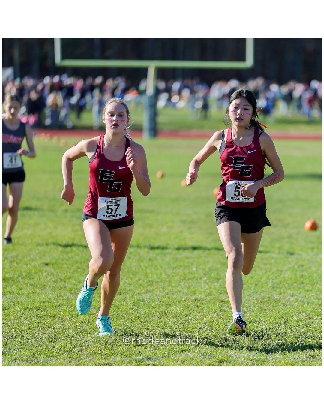 Kayla Siedliski, East Greenwich High School, 20:43.28, 37 - Lindsey Han, East Greenwich High School 20:43.36, 38 - RI Cross Country State Championship - Ponaganset High School - North Scituate, RI - November 1, 2025 File: ./dir-1-Girls-Championship/251101-2025-RI-Cross-Country-State-Championships-Ponaganset-261-296A2929.jpg Kayla Siedliski, East Greenwich High School, 20:43.28, 37 - Lindsey Han, East Greenwich High School 20:43.36, 38 - RI Cross Country State C…