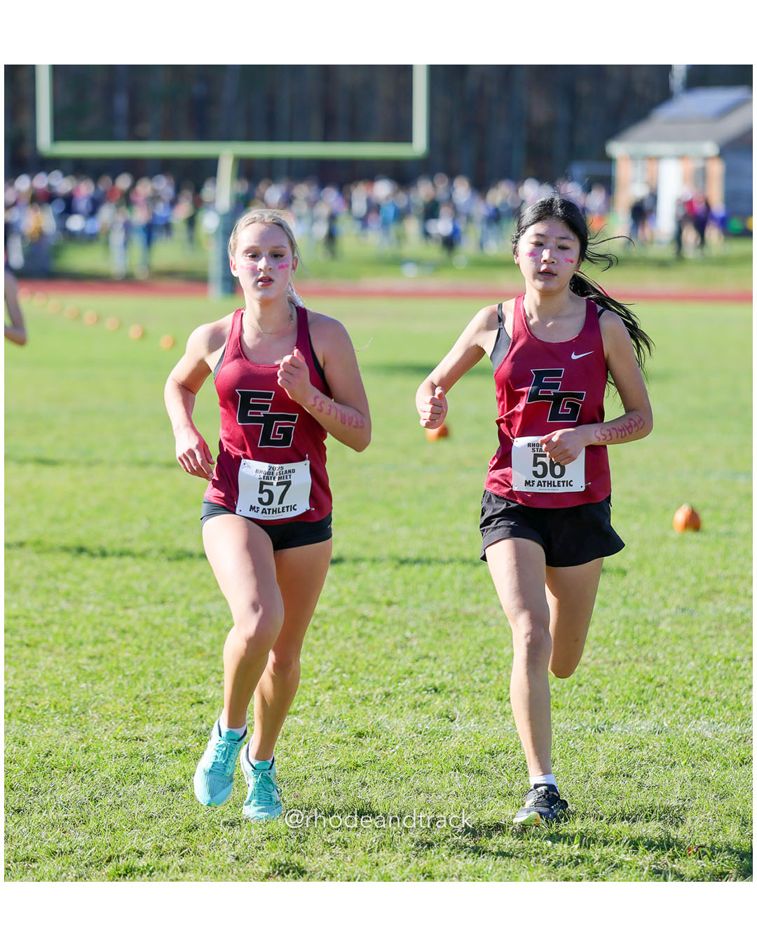 Kayla Siedliski, East Greenwich High School, 20:43.28, 37 - Lindsey Han, East Greenwich High School, 20:43.36, 38 - RI Cross Country State Championship - Ponaganset High School - North Scituate, RI - November 1, 2025 File: ./dir-1-Girls-Championship/251101-2025-RI-Cross-Country-State-Championships-Ponaganset-262-296A2934.jpg Kayla Siedliski, East Greenwich High School, 20:43.28, 37 - Lindsey Han, East Greenwich High School, 20:43.36, 38 - RI Cross Country State…