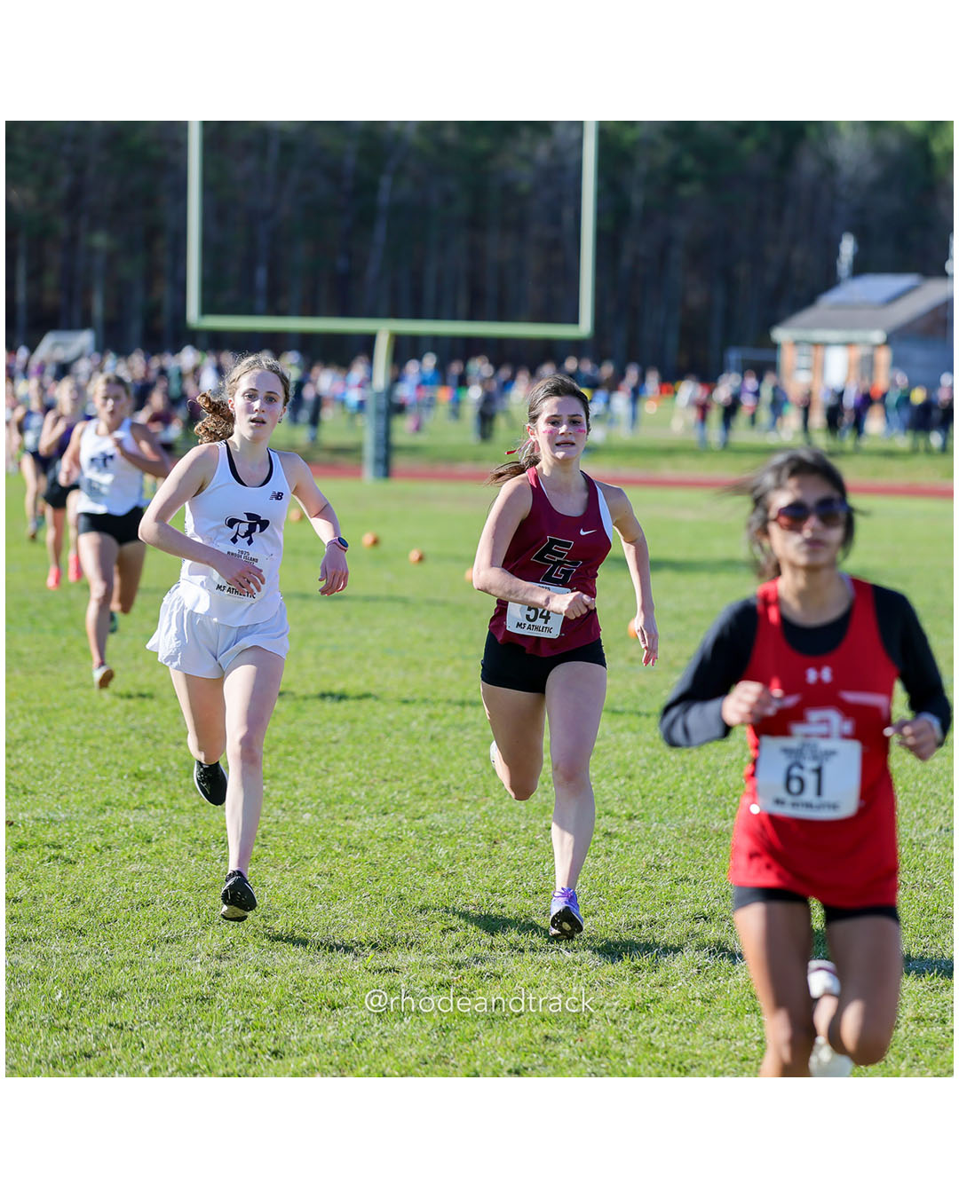 Penelope Shapiro, Moses Brown School, 22:27.39, 76 - Lily Azzoli, East Greenwich High School, 22:27.15, 75 - RI Cross Country State Championship - Ponaganset High School - North Scituate, RI - November 1, 2025 File: ./dir-1-Girls-Championship/251101-2025-RI-Cross-Country-State-Championships-Ponaganset-302-296A3871.jpg Penelope Shapiro, Moses Brown School, 22:27.39, 76 - Lily Azzoli, East Greenwich High School, 22:27.15, 75 - RI Cross Country State Champio…