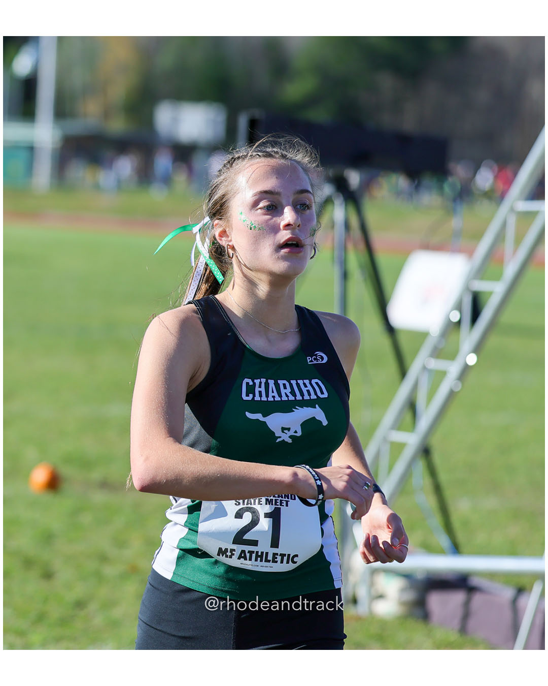 Grace Steere, Chariho Regional High School, 22:33.47, 80 - RI Cross Country State Championship - Ponaganset High School - North Scituate, RI - November 1, 2025 File: ./dir-1-Girls-Championship/251101-2025-RI-Cross-Country-State-Championships-Ponaganset-309-296A3997.jpg Grace Steere, Chariho Regional High School, 22:33.47, 80 - RI Cross Country State Championship - Ponaganset High School - North Scituate, R…