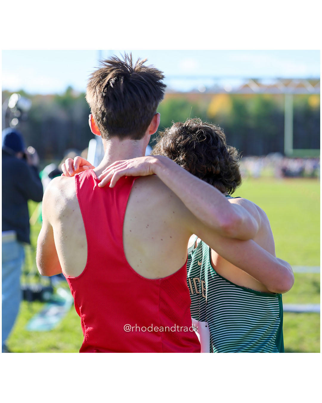 Sean Gray, Portsmouth High School, 15:16.10, 1 - Colby Flynn, Bishop Hendricken High School, 15:16.51, 2 - RI Cross Country State Championship - Ponaganset High School - North Scituate, RI - November 1, 2025 File: ./dir-2-Boys-Championship/251101-2025-RI-Cross-Country-State-Championships-Ponaganset-562-296A7347.jpg Sean Gray, Portsmouth High School, 15:16.10, 1 - Colby Flynn, Bishop Hendricken High School, 15:16.51, 2 - RI Cross Country State Champions…