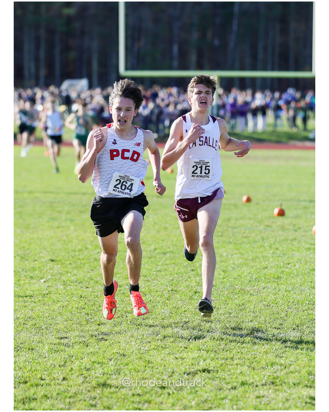 Leo Woodman, Providence Country Day, 16:25.29, 10 - Will Souza, La Salle Academy, 16:25.51, 11 - RI Cross Country State Championship - Ponaganset High School - North Scituate, RI - November 1, 2025 File: ./dir-2-Boys-Championship/251101-2025-RI-Cross-Country-State-Championships-Ponaganset-580-296A7962.jpg Leo Woodman, Providence Country Day, 16:25.29, 10 - Will Souza, La Salle Academy, 16:25.51, 11 - RI Cross Country State Championship - Pona…