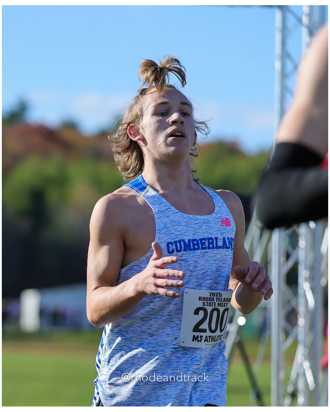 Jonathan Stowick, Cumberland, 16:37.67, 18 - RI Cross Country State Championship - Ponaganset High School - North Scituate, RI - November 1, 2025 File: ./dir-2-Boys-Championship/251101-2025-RI-Cross-Country-State-Championships-Ponaganset-589-296A8162.jpg Jonathan Stowick, Cumberland, 16:37.67, 18 - RI Cross Country State Championship - Ponaganset High School - North Scituate, RI - November 1…