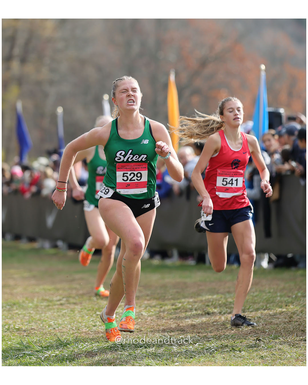 Raquelle Landa, Shenendehowa; Emma Lewis, Southwestern - NXR NE NY - Bowdoin Park - Wappingers Falls, NY November 11, 2025 - Bowdoin Park - Wappingers Falls, New York - November 22, 2025 File: ./251122-2025-NXR-NE-NY-Federation-Championships-Bowdoin-Park-100-296A6813.jpg Raquelle Landa, Shenendehowa; Emma Lewis, Southwestern - NXR NE NY - Bowdoin Park - Wappingers Falls, NY November 11, 2025 - Bowdoin Park -…