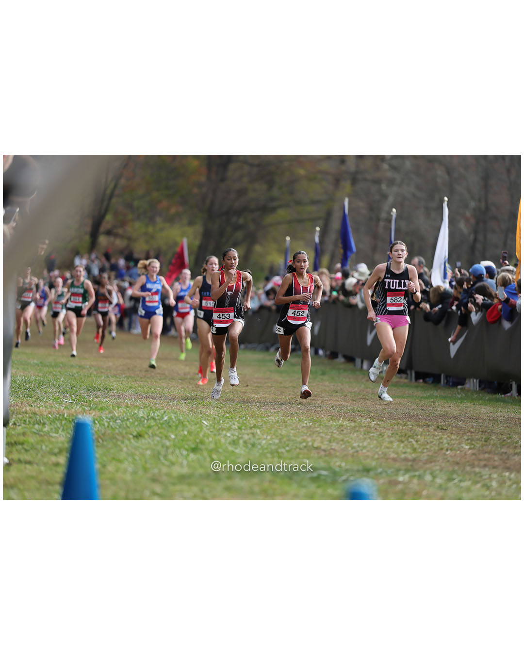 Ava Hosein, North Rockland; Anna Congelli, Tully - NXR NE NY - Bowdoin Park - Wappingers Falls, NY November 11, 2025 - Bowdoin Park - Wappingers Falls, New York - November 22, 2025 File: ./251122-2025-NXR-NE-NY-Federation-Championships-Bowdoin-Park-163-296A7877.jpg Ava Hosein, North Rockland; Anna Congelli, Tully - NXR NE NY - Bowdoin Park - Wappingers Falls, NY November 11, 2025 - Bowdoin Park - Wappi…