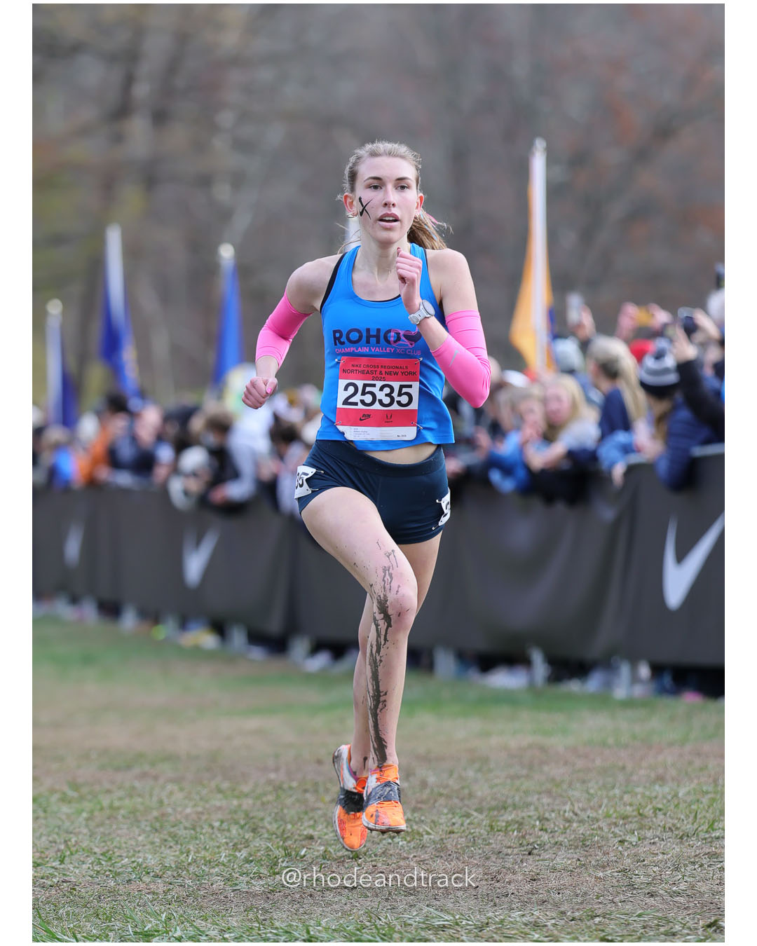 Audrey Neilson, Champlain XC Club - Nike Cross Regionals NXR - Northeast - Bowdoin Park - Wappingers Falls NY - November 22, 2025 File: ./251122-2025-NXR-NE-NY-Federation-Championships-Bowdoin-Park-297-296A1368.jpg Audrey Neilson, Champlain XC Club - Nike Cross Regionals NXR - Northeast - Bowdoin Park - Wappingers Falls NY - November 22, 2025 – Nike Cr…