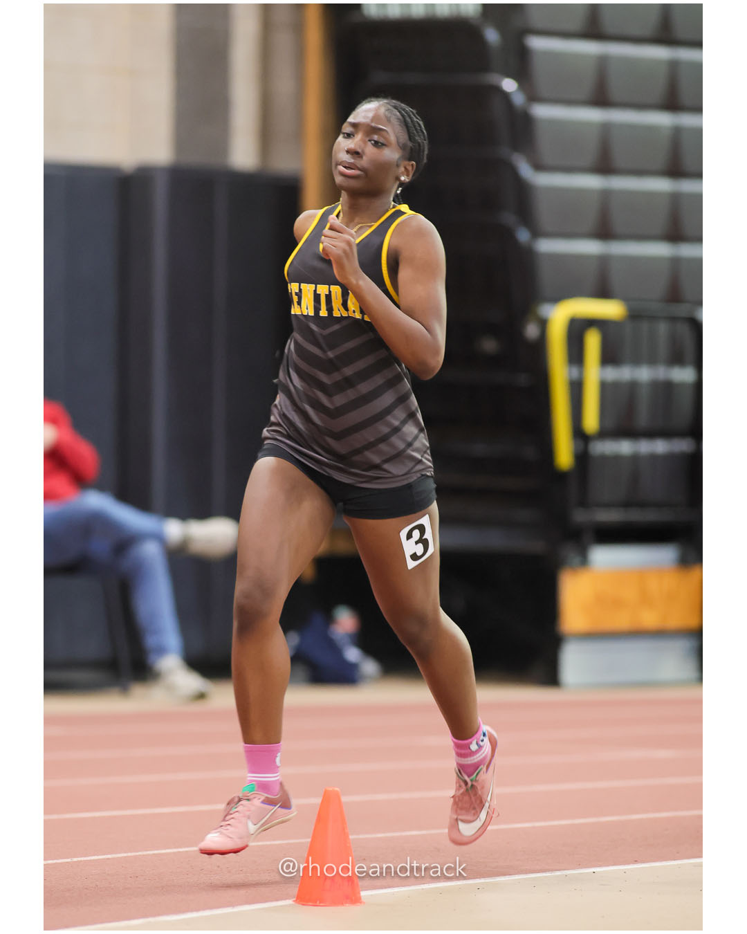Central HS - 2026 Dwyer Division Indoor Track and Field Championships - PCTA - Providence, Rhode Island - January 24, 2026 File: ./260124-260124-indoor-track-2026-Dwyer-Division-Championship-PCTA-377-296A1130.jpg Central HS - 2026 Dwyer Division Indoor Track and Field Championships - PCTA - Providence, Rhode Island - January 24, 2026 – 2026 Dwyer Div…