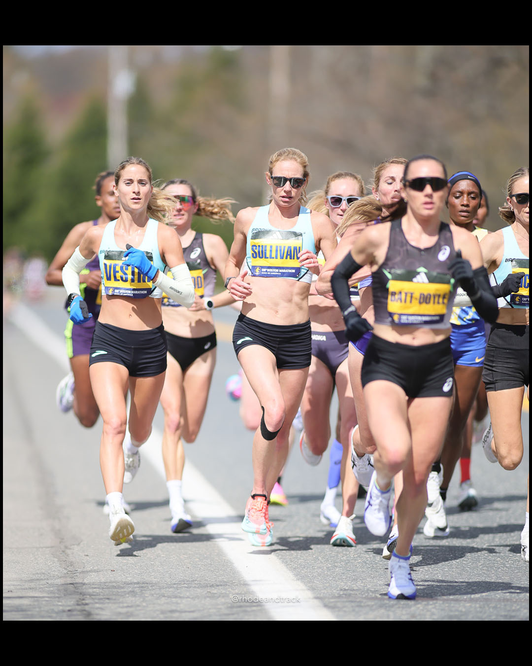 260420 2026 Boston Marathon 125 296A7352 File: ./260420-2026-Boston-Marathon-125-296A7352.jpg 260420 2026 Boston Marathon 125 296A7352 – 2026 Boston Marathon – Apr 20, 2026 – Route 135, Natick, MA 01760 – bib #125