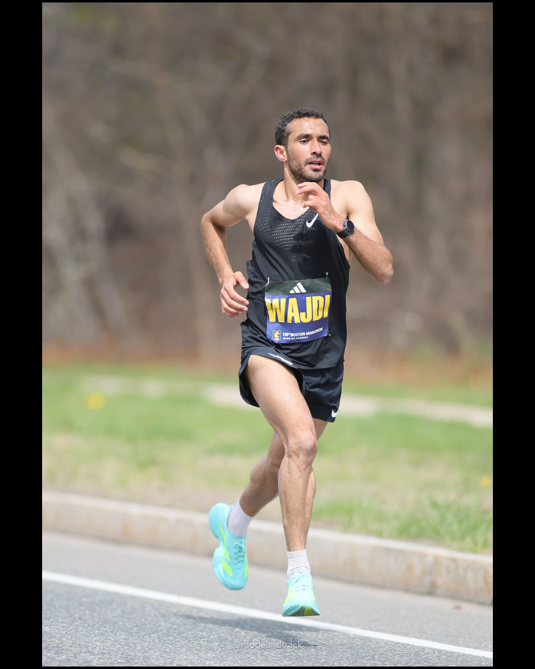 260420 2026 Boston Marathon 136 296A7556 File: ./260420-2026-Boston-Marathon-136-296A7556.jpg 260420 2026 Boston Marathon 136 296A7556 – 2026 Boston Marathon – Apr 20, 2026 – Route 135, Natick, MA 01760 – bib #136