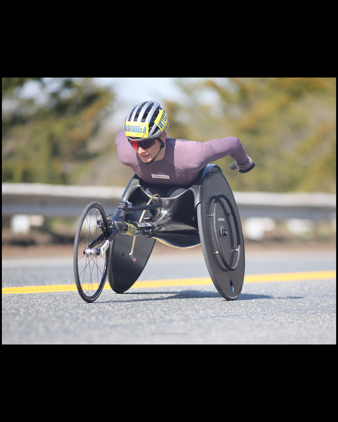 260420 2026 Boston Marathon 25 296A5390 – 2026 Boston Marathon – Apr 20, 2026 – Route 135, Natick, MA 01760 – bib #25