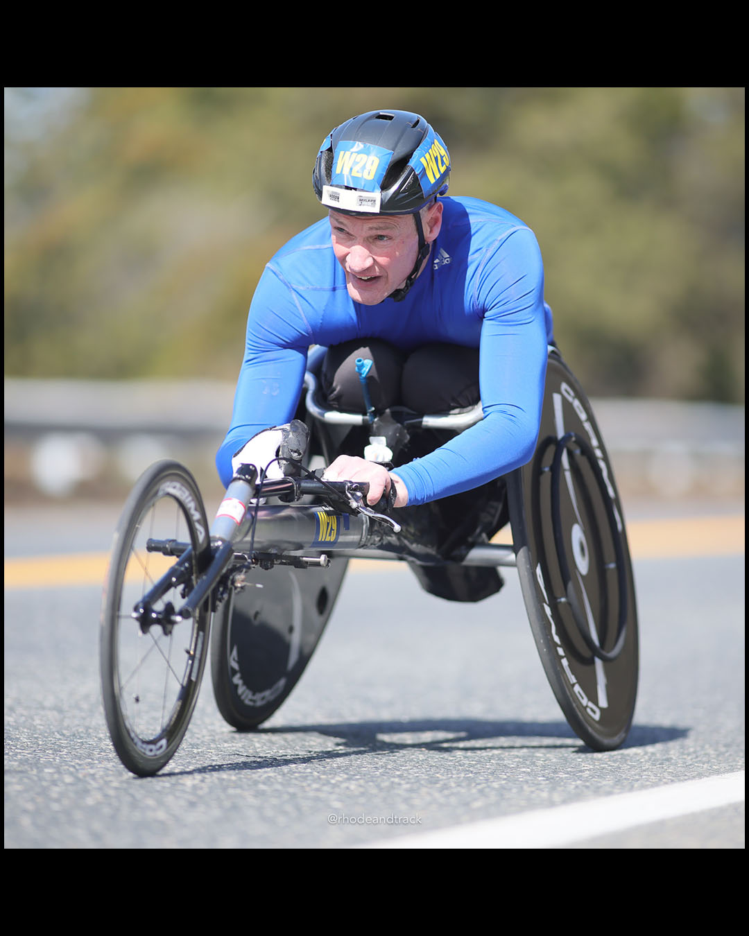 260420 2026 Boston Marathon 32 296A5619 – 2026 Boston Marathon – Apr 20, 2026 – Route 135, Natick, MA 01760 – bib #32