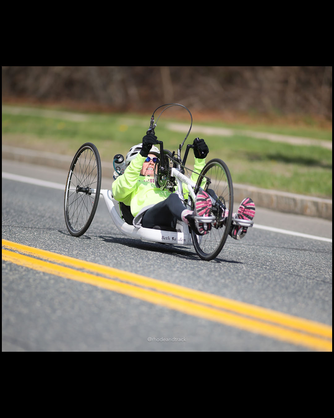 260420 2026 Boston Marathon 75 296A6672 File: ./260420-2026-Boston-Marathon-75-296A6672.jpg 260420 2026 Boston Marathon 75 296A6672 – 2026 Boston Marathon – Apr 20, 2026 – Route 135, Natick, MA 01760 – bib #75