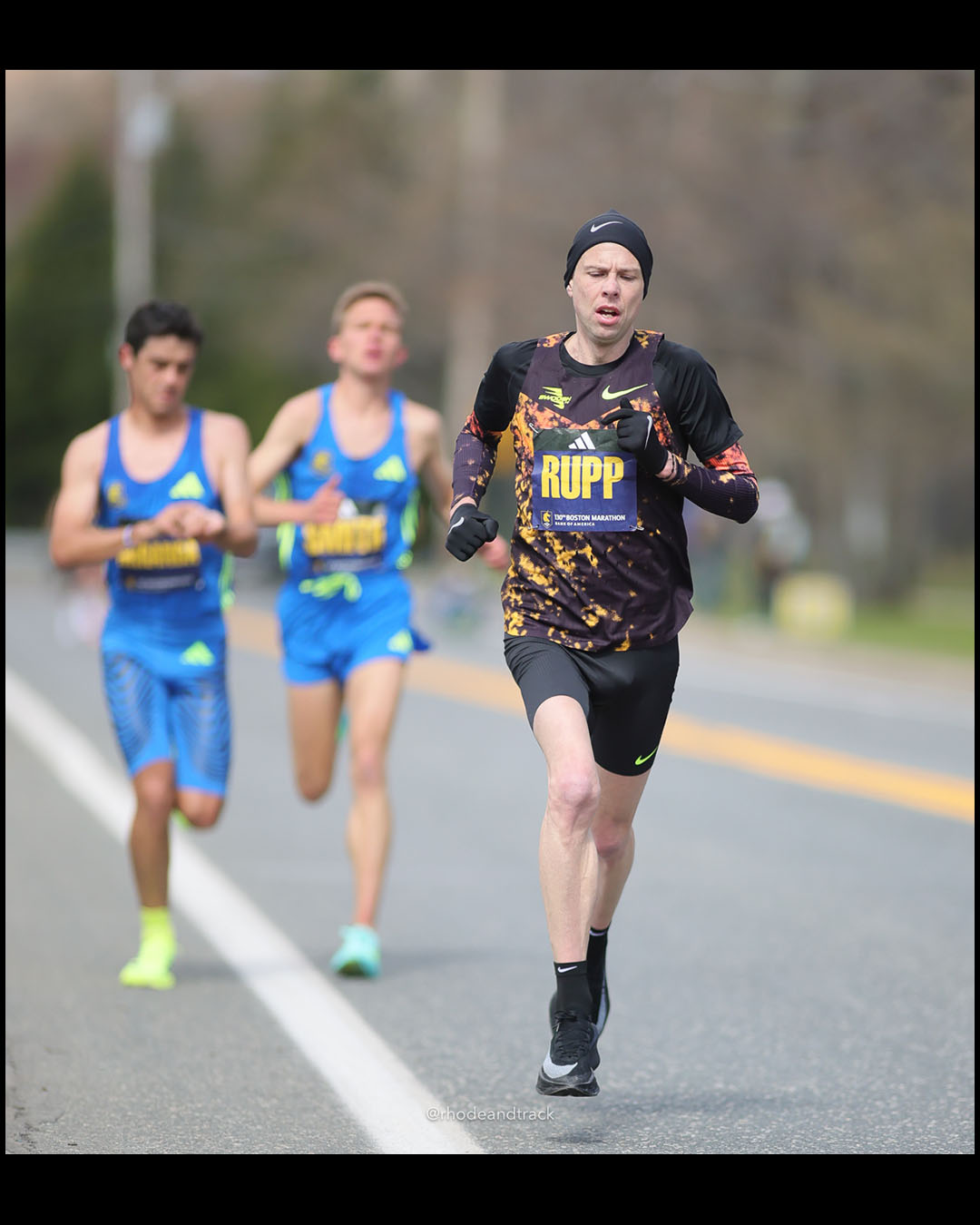 260420 2026 Boston Marathon 86 296A6854 File: ./260420-2026-Boston-Marathon-86-296A6854.jpg 260420 2026 Boston Marathon 86 296A6854 – 2026 Boston Marathon – Apr 20, 2026 – Route 135, Natick, MA 01760 – bib #86