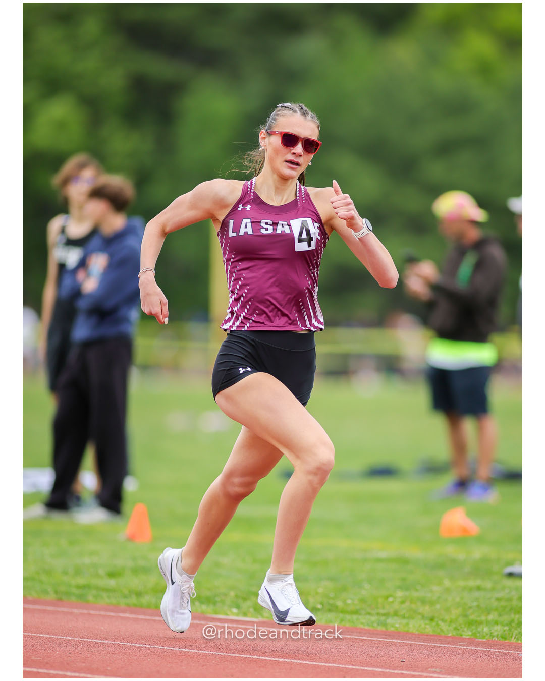 Alyssa Parenteau, La Salle Academy, 11 - 2026 Class A Outdoor Track Championships - Coventry High School - Coventry, Rhode Island - May 23, 2026 File: ./dir-800m/260523-2026-Class-A-Outdoor-Track-Championships-Coventry-641-296A6699.jpg Alyssa Parenteau, La Salle Academy, 11 - 2026 Class A Outdoor Track Championships - Coventry High School - Coventry, Rhode Island - May 23,…