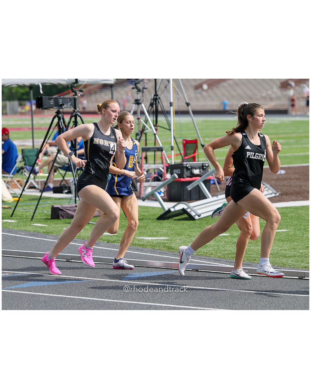 Aubrey Jarvis, Pilgrim High School, 9 - Maura Whitney, North Kingstown High School, 11 - Charlotte Ford, Barrington High School, 9 - 2026 RI Outdoor Track and Field State Championships - Brown Stadium - Providence, Rhode Island - June 06, 2026 File: ./dir-3000m/260606-2026-RI-Outdoor-Track-And-Field-State-Championships-Brown-717-296A0929.jpg Aubrey Jarvis, Pilgrim High School, 9 - Maura Whitney, North Kingstown High School, 11 - Charlotte Ford, Barrington High School, 9 - 2026 R…