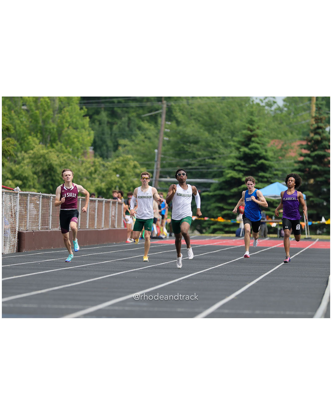 Casey Ashe, La Salle Academy, 10 - Judah Machado, Scituate High School, 11 - Diego Benjamin, Classical High School, 9 - 2026 RI Outdoor Track and Field State Championships - Brown Stadium - Providence, Rhode Island - June 06, 2026 File: ./dir-400m/260606-2026-RI-Outdoor-Track-And-Field-State-Championships-Brown-569-296A4285.jpg Casey Ashe, La Salle Academy, 10 - Judah Machado, Scituate High School, 11 - Diego Benjamin, Classical High School, 9 - 2026 RI Outdoor Tra…