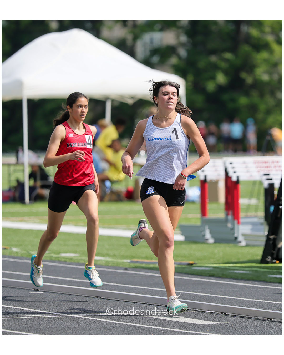 Charli McCue, Cumberland, 12 - Karuna Lohmann, Narragansett High School, 12 - Ellie Jackson, Ponaganset High School, 12 - 2026 RI Outdoor Track and Field State Championships - Brown Stadium - Providence, Rhode Island - June 06, 2026 File: ./dir-800m/260606-2026-RI-Outdoor-Track-And-Field-State-Championships-Brown-700-296A0381.jpg Charli McCue, Cumberland, 12 - Karuna Lohmann, Narragansett High School, 12 - Ellie Jackson, Ponaganset High School, 12 - 2026 RI Outdoor T…