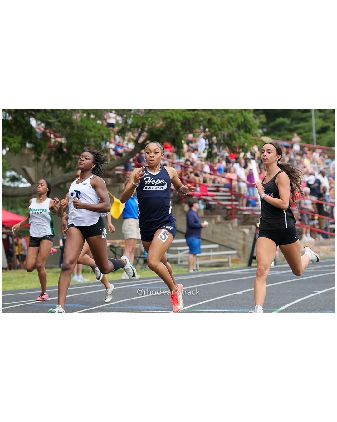 Thea Jackson, Mount Hope High School, 12 - Zariyah Brown, Hope High School, 12 - Kendra Satine, Moses Brown School, 12 - KaNai Perry-Spann, Cranston East High School, 9 - 2026 RI Outdoor Track and Field State Championships - Brown Stadium - Providence, Rhode Island - June 06, 2026 File: ./dir-Dash/260606-2026-RI-Outdoor-Track-And-Field-State-Championships-Brown-559-296A3993.jpg Thea Jackson, Mount Hope High School, 12 - Zariyah Brown, Hope High School, 12 - Kendra Satine, Moses Brown School, 12 - KaNai Perry-Spann,…