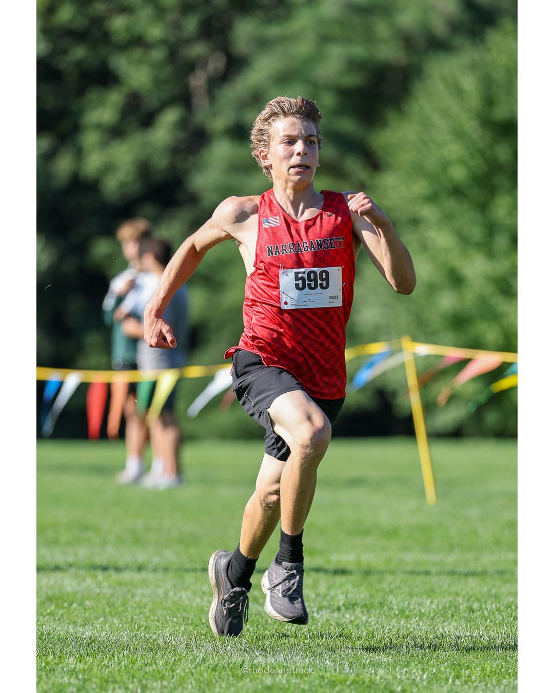 #599 Alessandro Boni, Narragansett High School, 5k Run - Boys (W Johnston), P35, 19:43.35 - #599 Alessandro Boni, Narragansett High School, 5k Run - Boys (W Johnston), P35, 19:43.35 - 2026 Injury Fund Carnival XC - Deerfield Park - Greenville, Rhode Island - September 05, 2026 File: ./dir-1-5k_Run-Boys-W_Johnston/260905-2026-injury-fund-xc-deerfield-park-115-398A4273.jpg #599 Alessandro Boni, Narragansett High School, 5k Run - Boys (W Johnston), P35, 19:43.35 - #599 Alessandro Boni, Narragansett High School,…