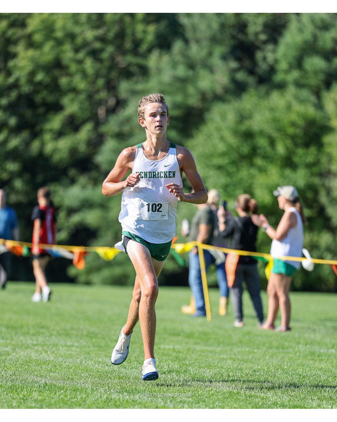#102 Andrew Williams, Bishop Hendricken High School, 5k Run - Boys (W Johnston), P3, 16:12.30 - #102 Andrew Williams, Bishop Hendricken High School, 5k Run - Boys (W Johnston), P3, 16:12.30 - 2026 Injury Fund Carnival XC - Deerfield Park - Greenville, Rhode Island - September 05, 2026 File: ./dir-1-5k_Run-Boys-W_Johnston/260905-2026-injury-fund-xc-deerfield-park-82-398A3762.jpg #102 Andrew Williams, Bishop Hendricken High School, 5k Run - Boys (W Johnston), P3, 16:12.30 - #102 Andrew Williams, Bishop Hendricken Hig…